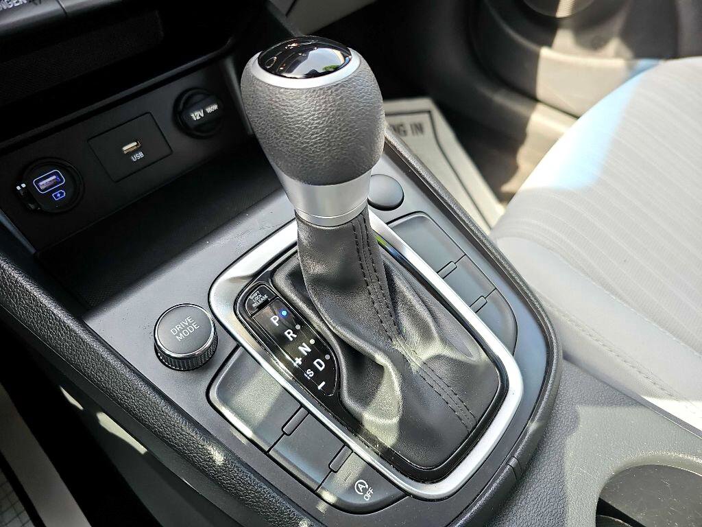 Used 2023 Hyundai Kona SEL image 29