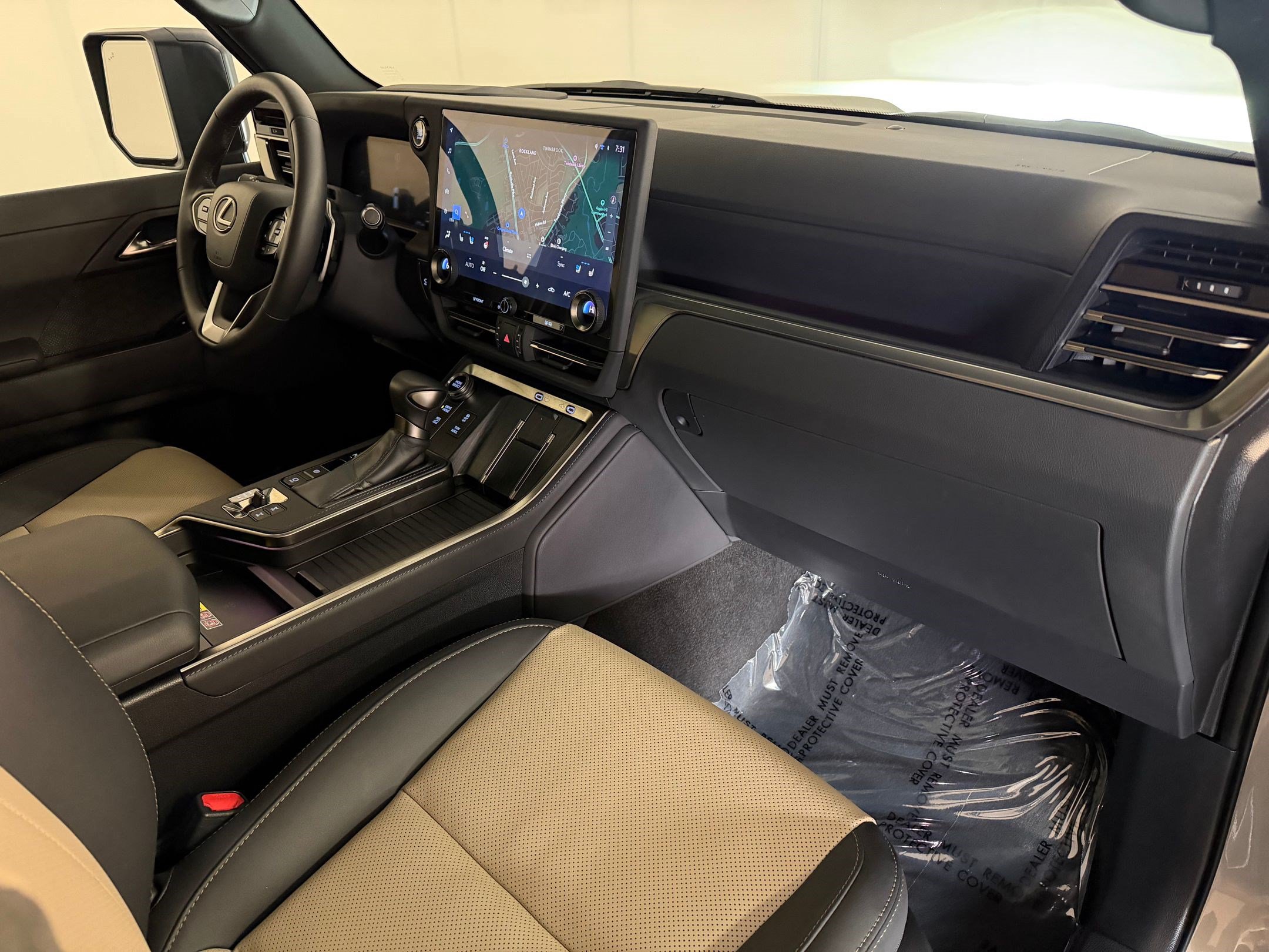 Used 2024 Lexus GX 550 AWD/4WD image 35