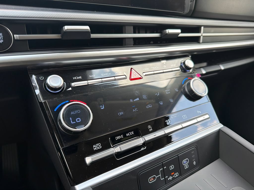 New 2026 Hyundai Santa Fe SEL FWD image 24