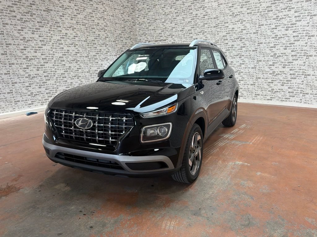 New 2026 Hyundai Venue SEL FWD image 3