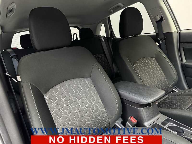 Used 2024 Mitsubishi Outlander Sport ES AWD/4WD image 20