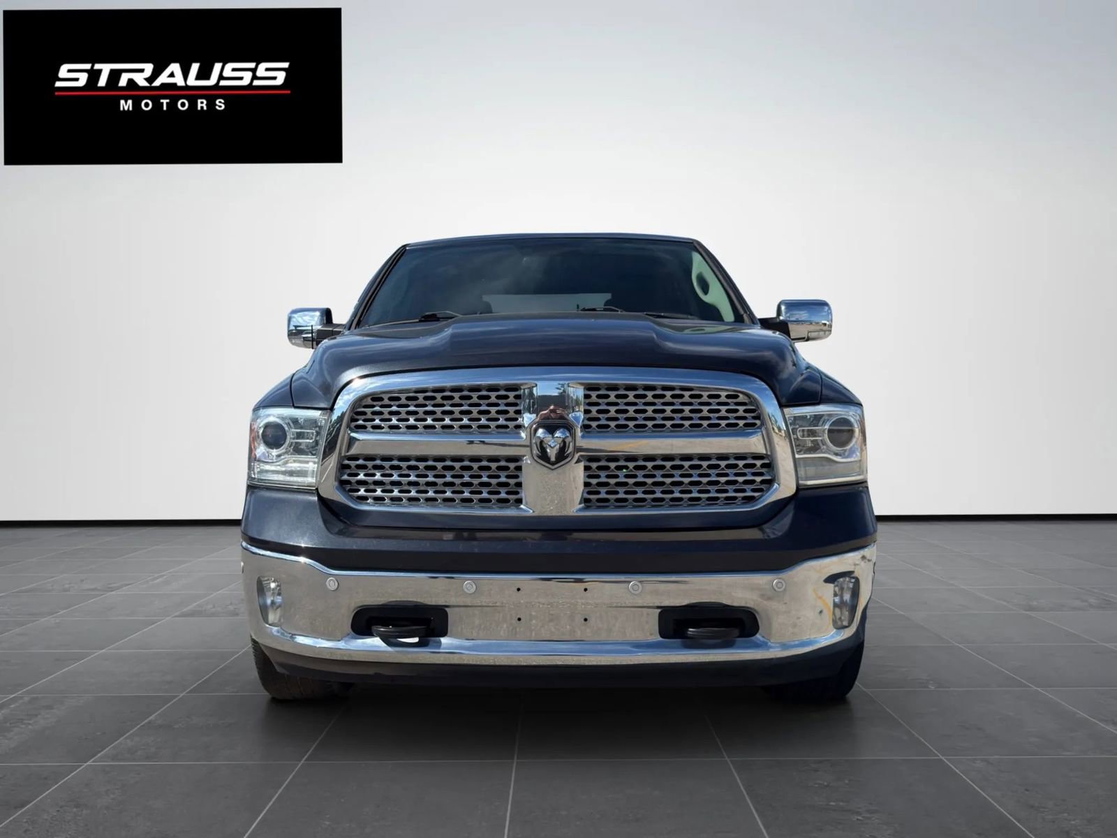 Used 2018 RAM 1500 Laramie w/ Convenience Group image 3