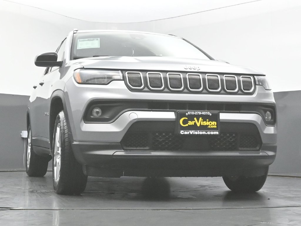 Used 2022 Jeep Compass Latitude w/ Convenience Group AWD/4WD image 42