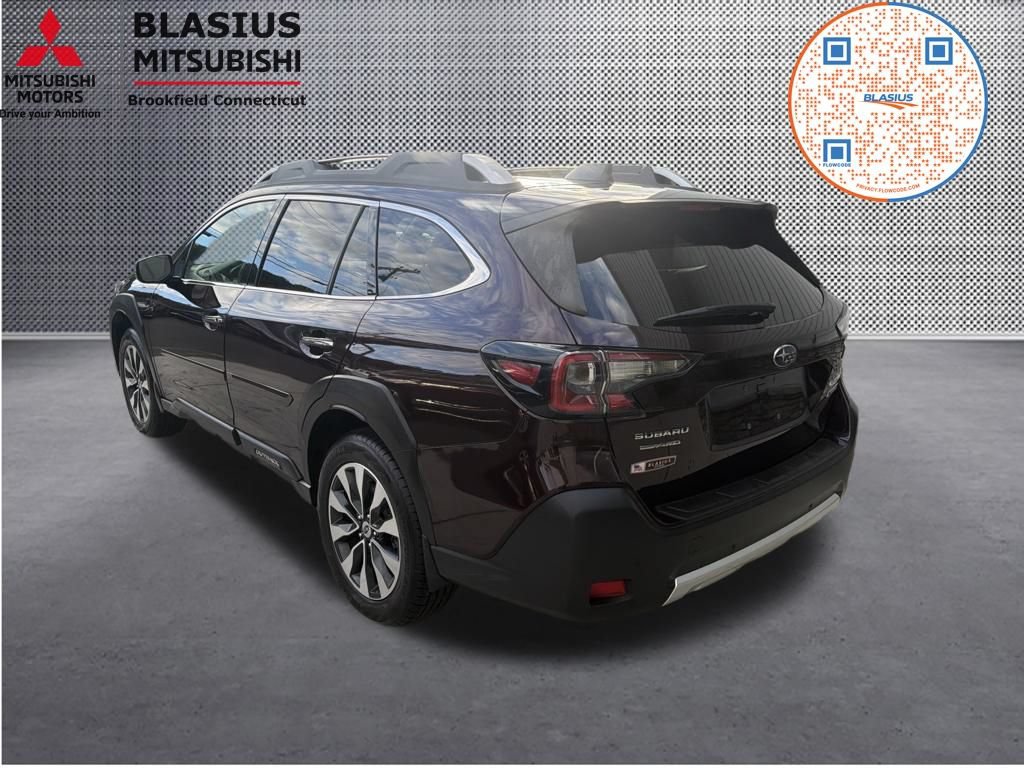 Used 2023 Subaru Outback Touring XT AWD/4WD image 16