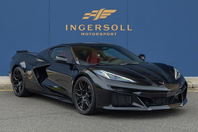 Used 2024 Chevrolet Corvette Z06 image 1