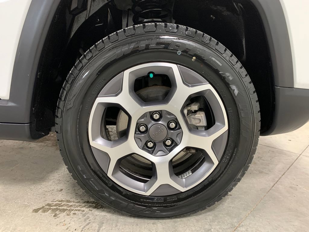 Used 2022 Jeep Compass Trailhawk image 27