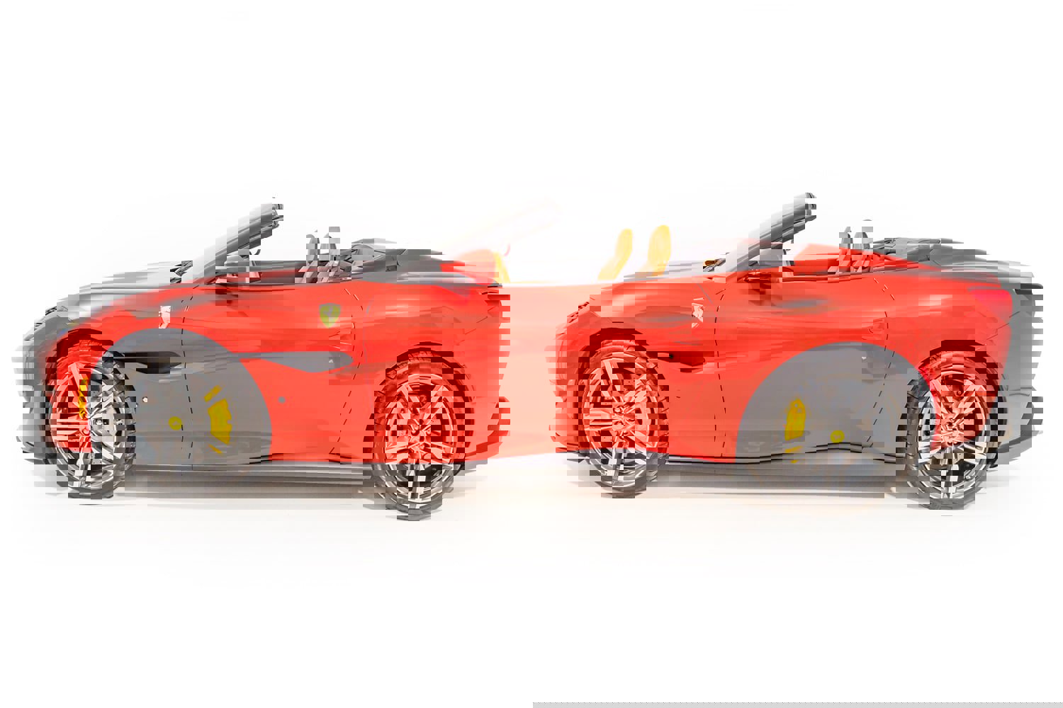 Used 2020 Ferrari Portofino image 13