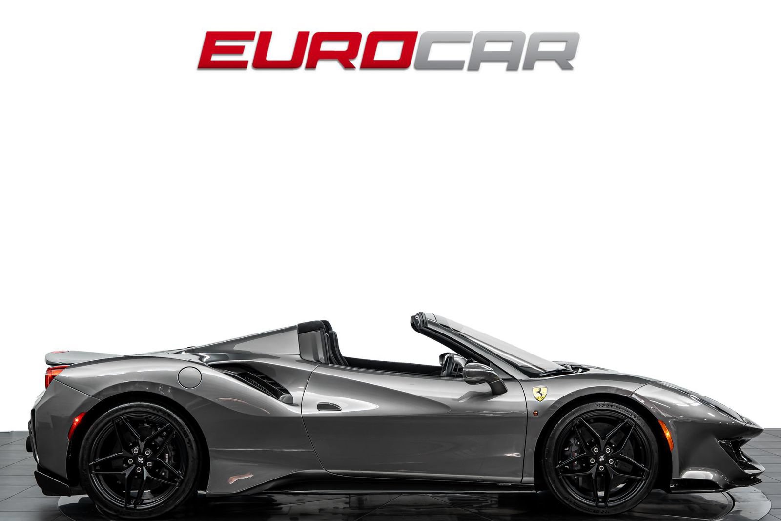 Used 2019 Ferrari 488 Pista Spider RWD image 8