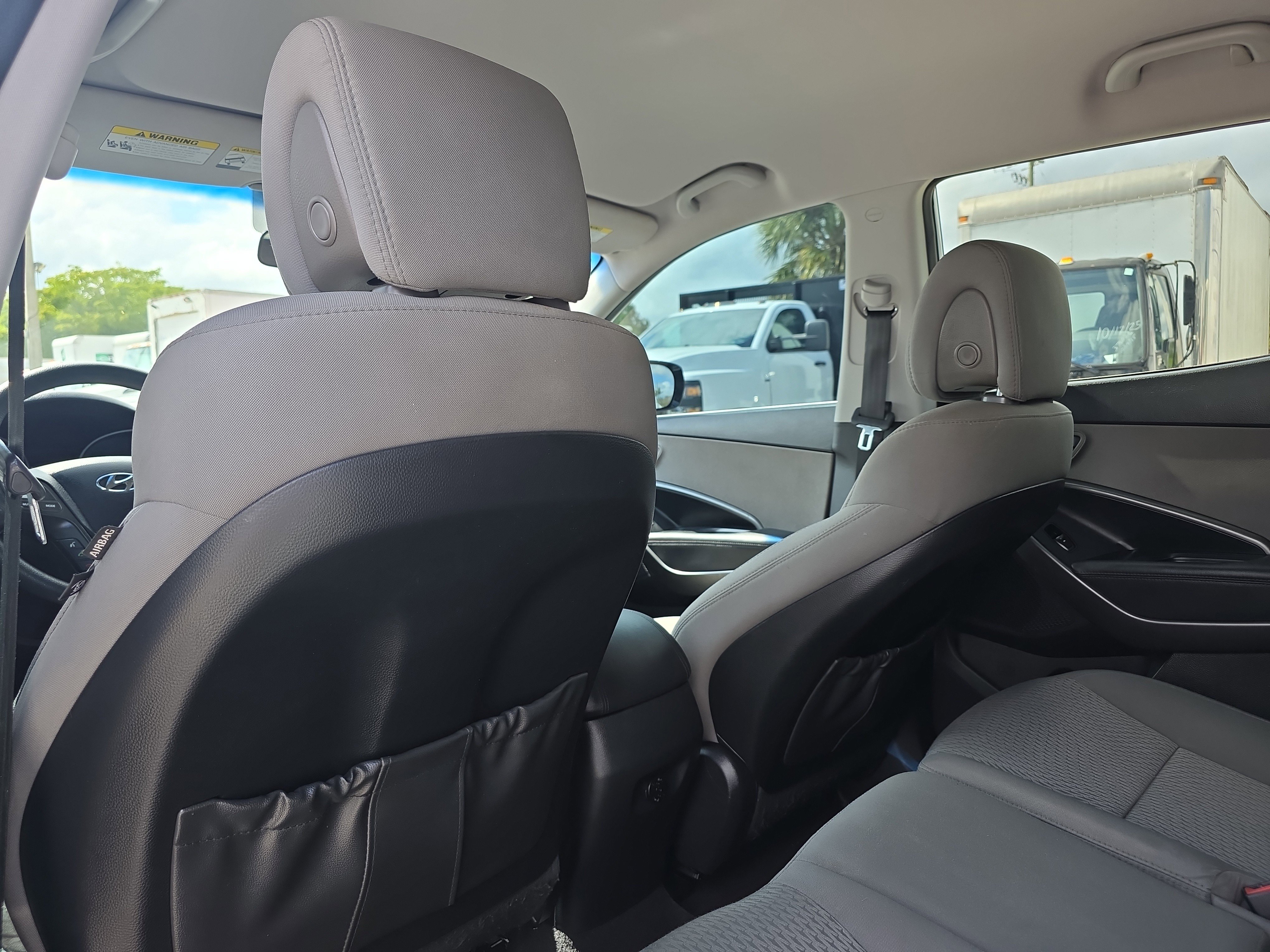 Used 2018 Hyundai Santa Fe Sport FWD image 17