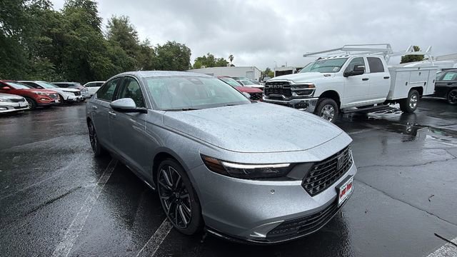 New 2026 Honda Accord Touring image 2