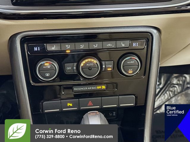 Used 2018 Volkswagen Beetle 2.0T SE w/ SE Premium Package image 20