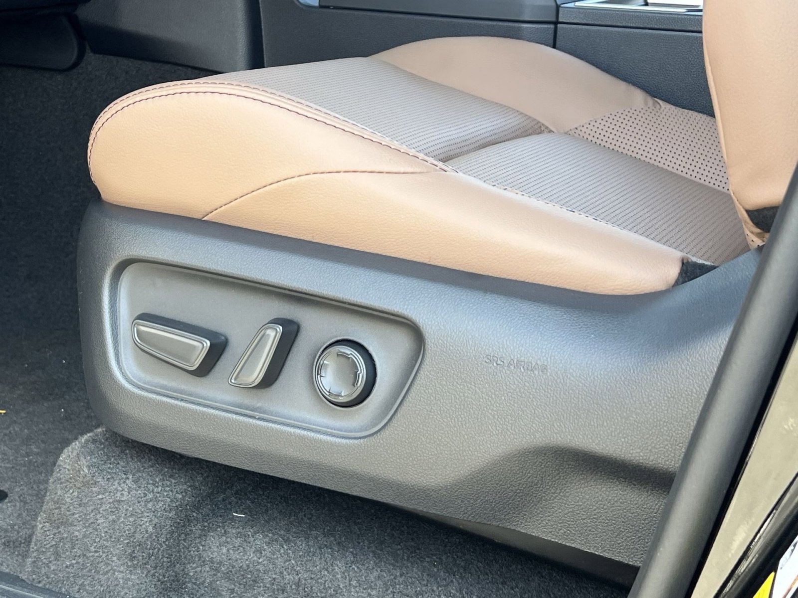 New 2026 Toyota 4Runner Limited image 10