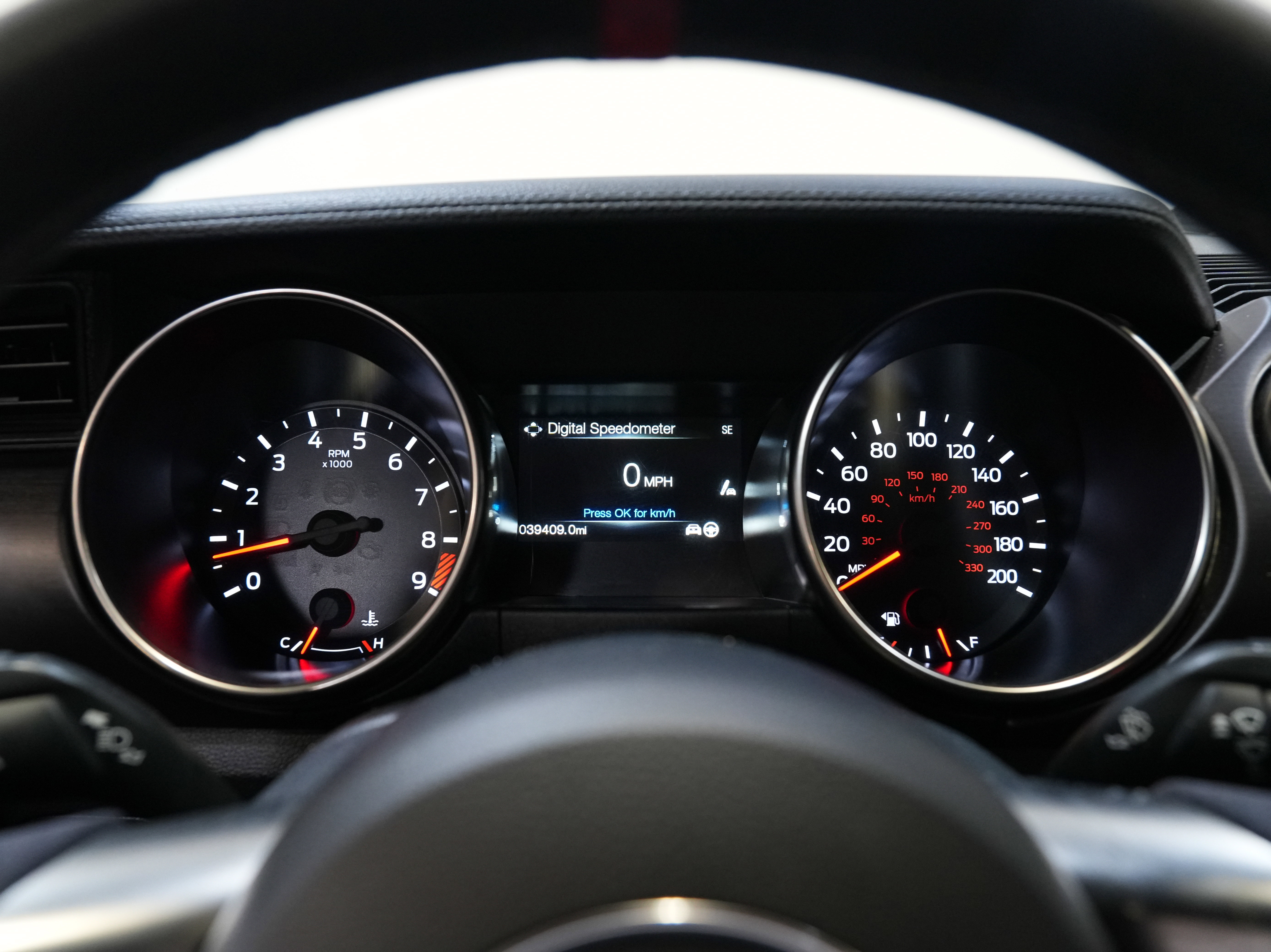 Used 2018 Ford Mustang Shelby GT350 image 37