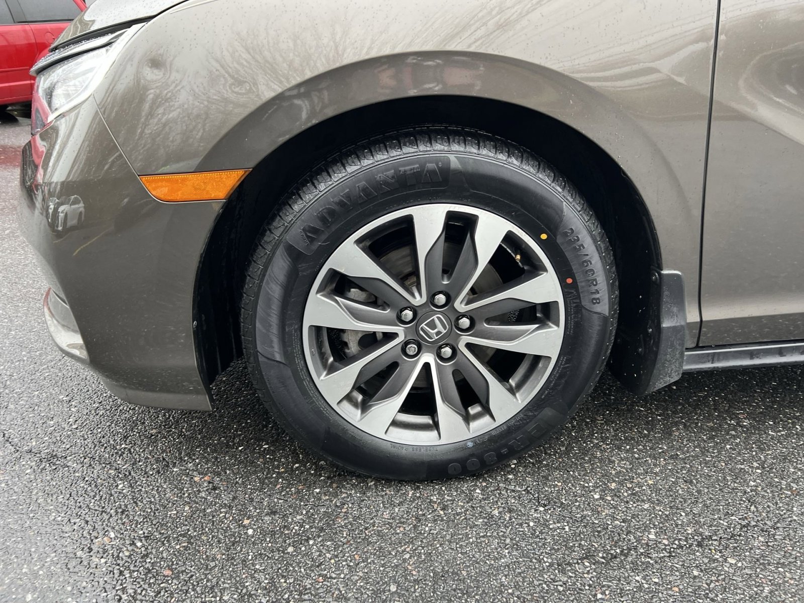 Used 2023 Honda Odyssey EX-L image 9