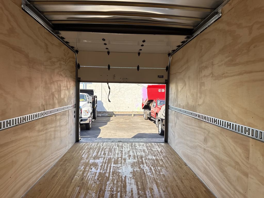New 2024 Ford E-450 and Econoline 450 Super Duty w/ Driver's Safety Package RWD image 13