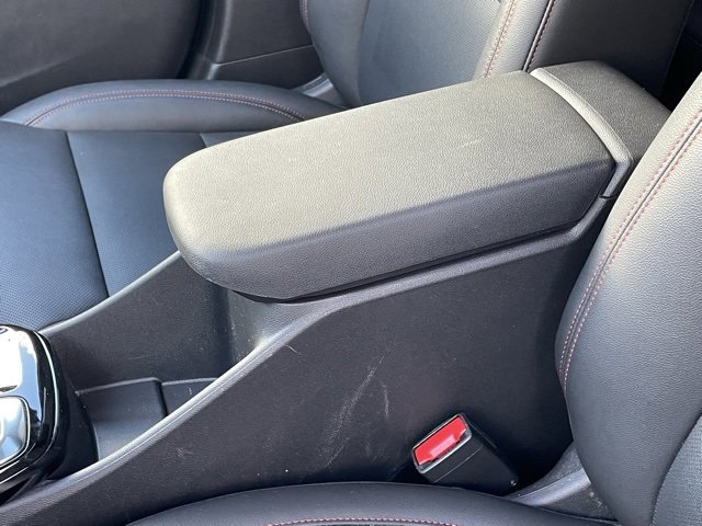 Certified 2025 Chevrolet Trax RS w/ Sunroof Package image 34