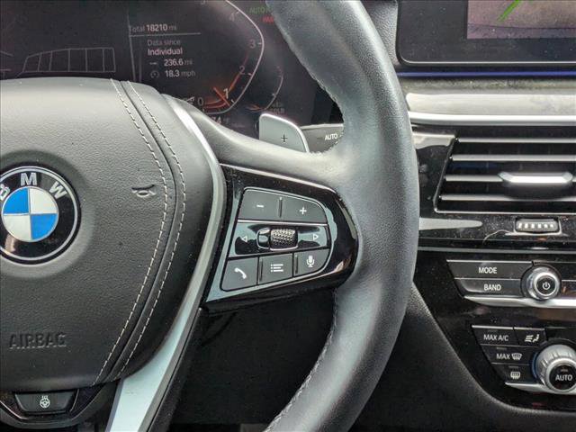 Used 2022 BMW 530i w/ Premium Package image 22