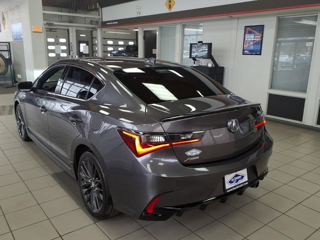Used 2019 Acura ILX image 5