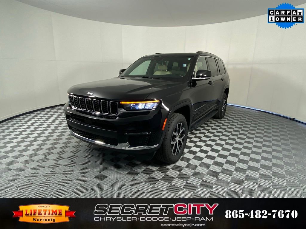 Used 2023 Jeep Grand Cherokee L Limited w/ Luxury Tech Group II image 3