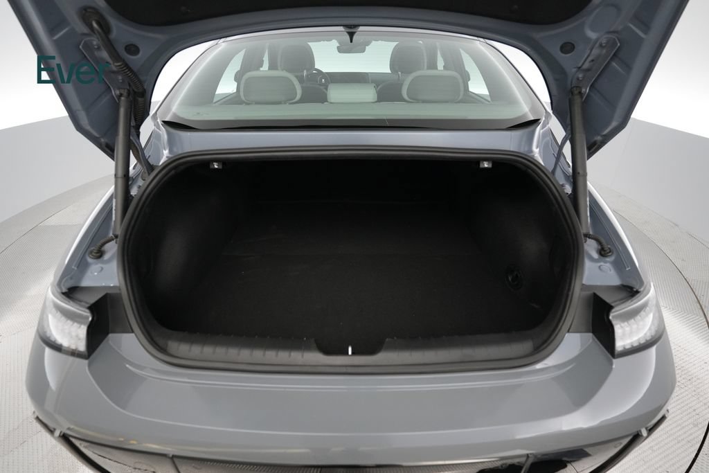 Used 2024 Hyundai Ioniq 6 SEL RWD image 8