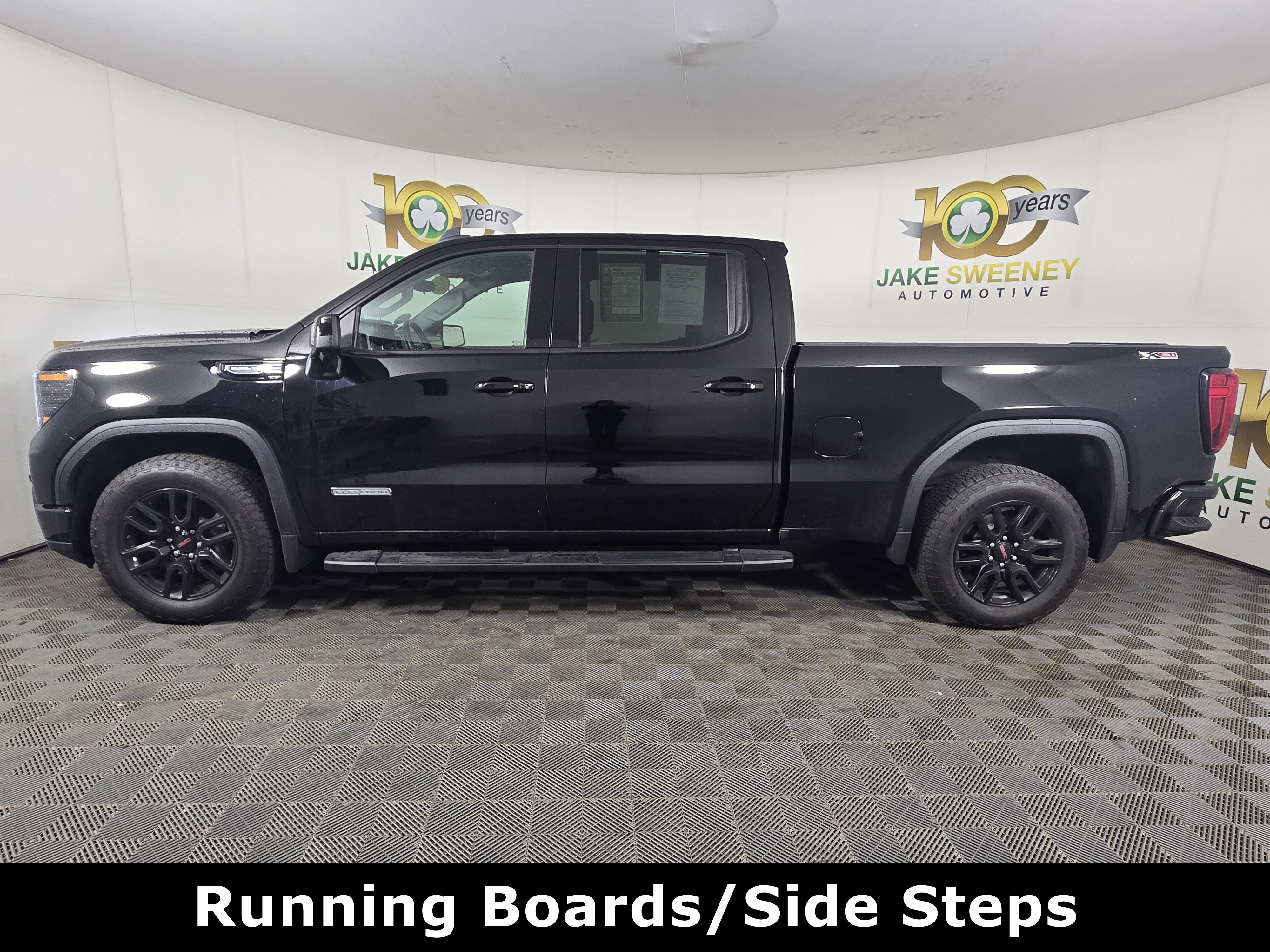 Certified 2024 GMC Sierra 1500 Elevation w/ Elevation Premium Package AWD/4WD image 4