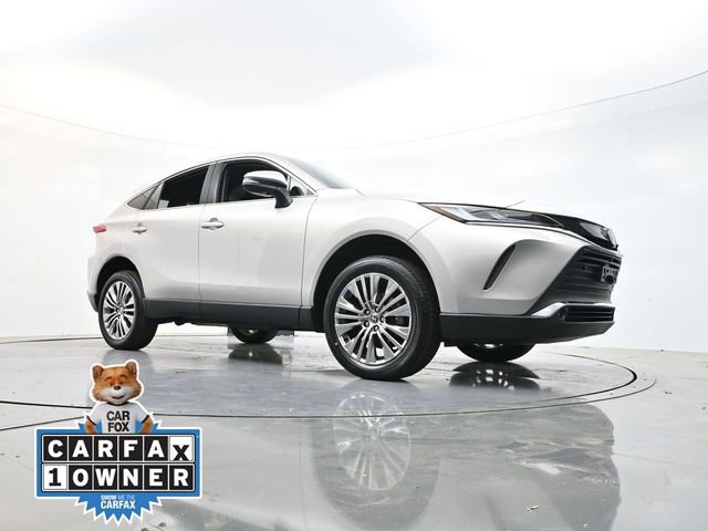 Used 2024 Toyota Venza Limited AWD/4WD image 30