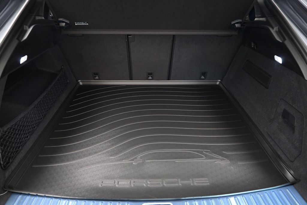 New 2026 Porsche Cayenne S AWD/4WD image 32