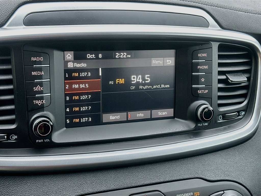 Used 2019 Kia Sorento FWD image 14
