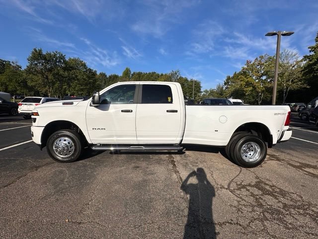 New 2026 RAM 3500 Big Horn AWD/4WD image 3