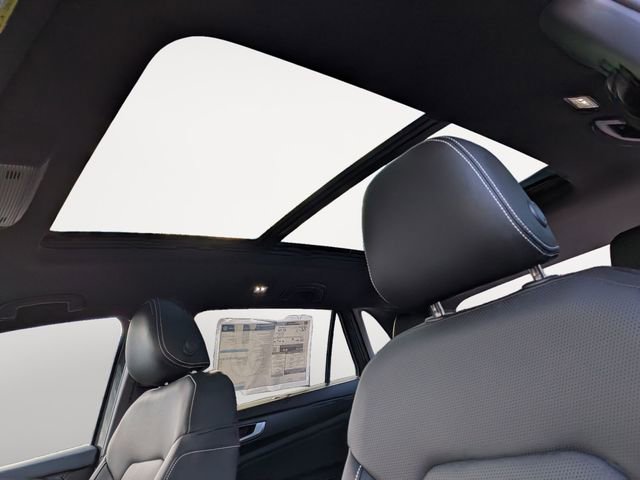 New 2026 Volkswagen Atlas Cross Sport SEL image 24