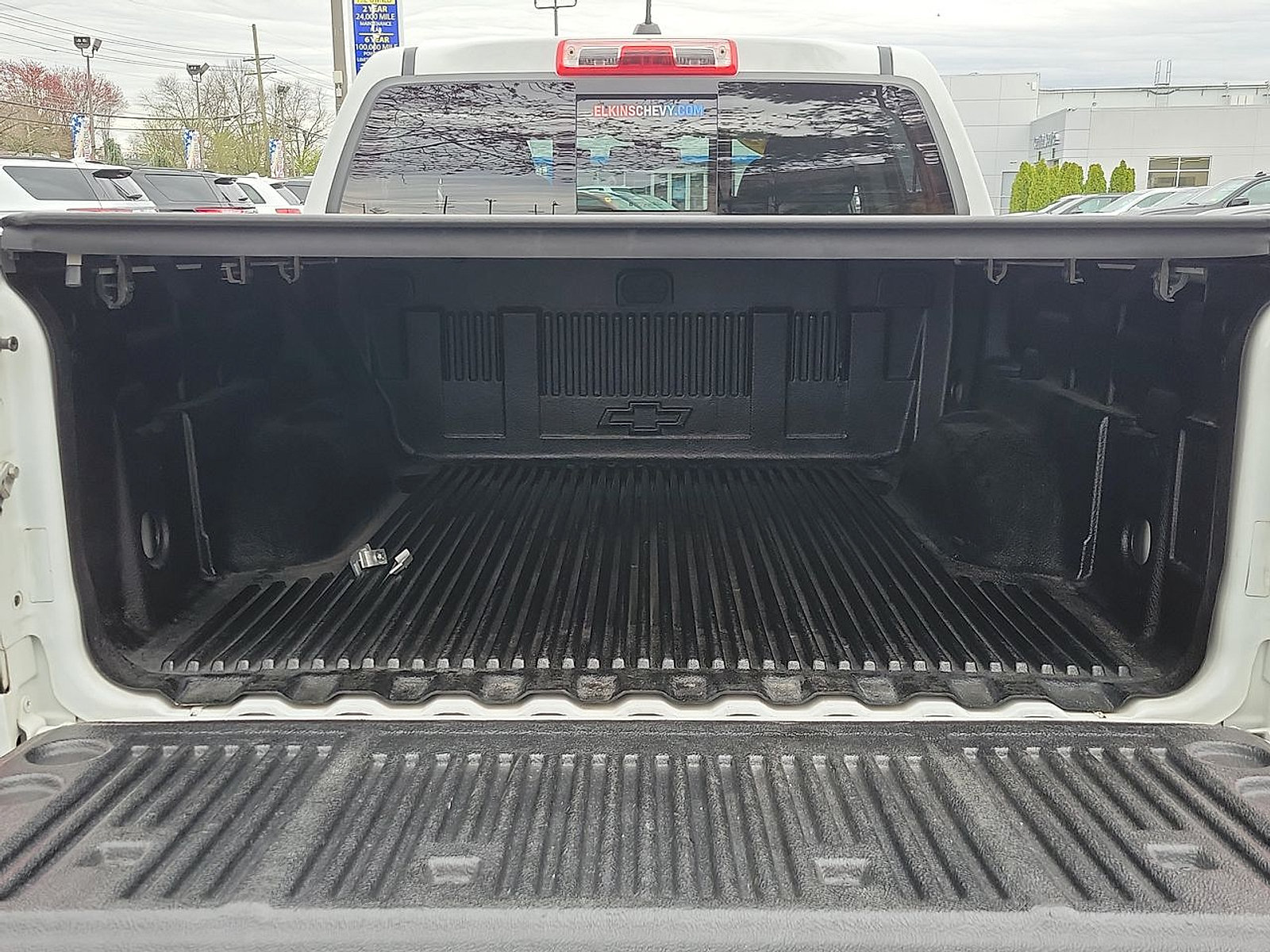 Used 2015 Chevrolet Colorado Z71 AWD/4WD image 22