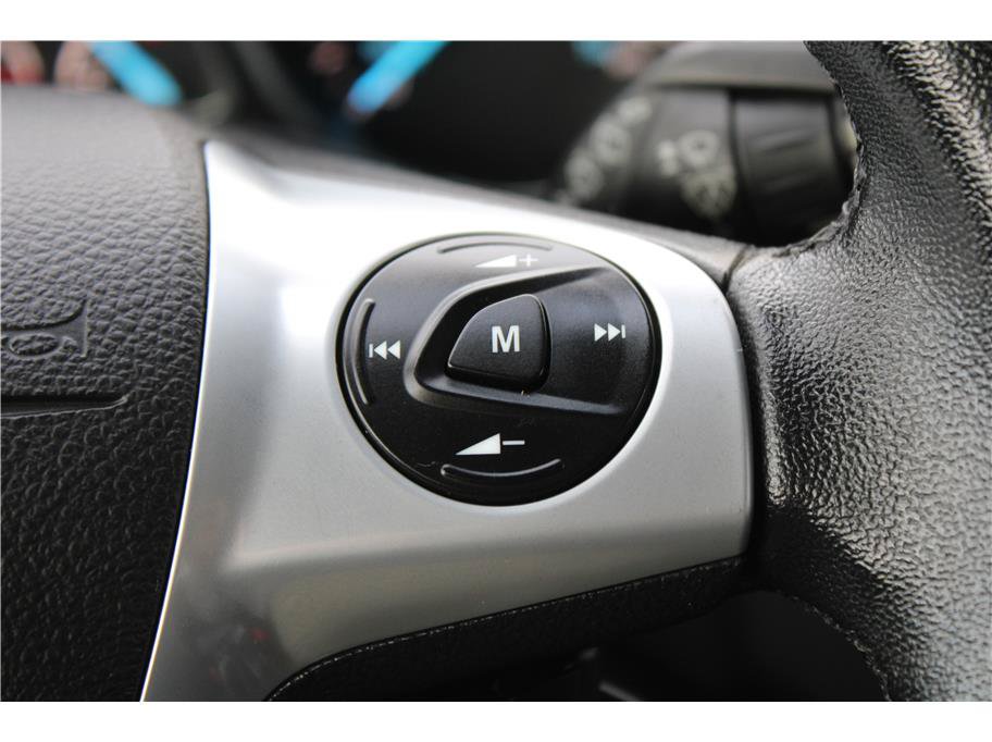 Used 2014 Ford Escape Titanium w/ Equipment Group 401A AWD/4WD image 21