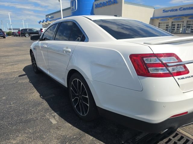 Used 2019 Ford Taurus Limited AWD/4WD image 8