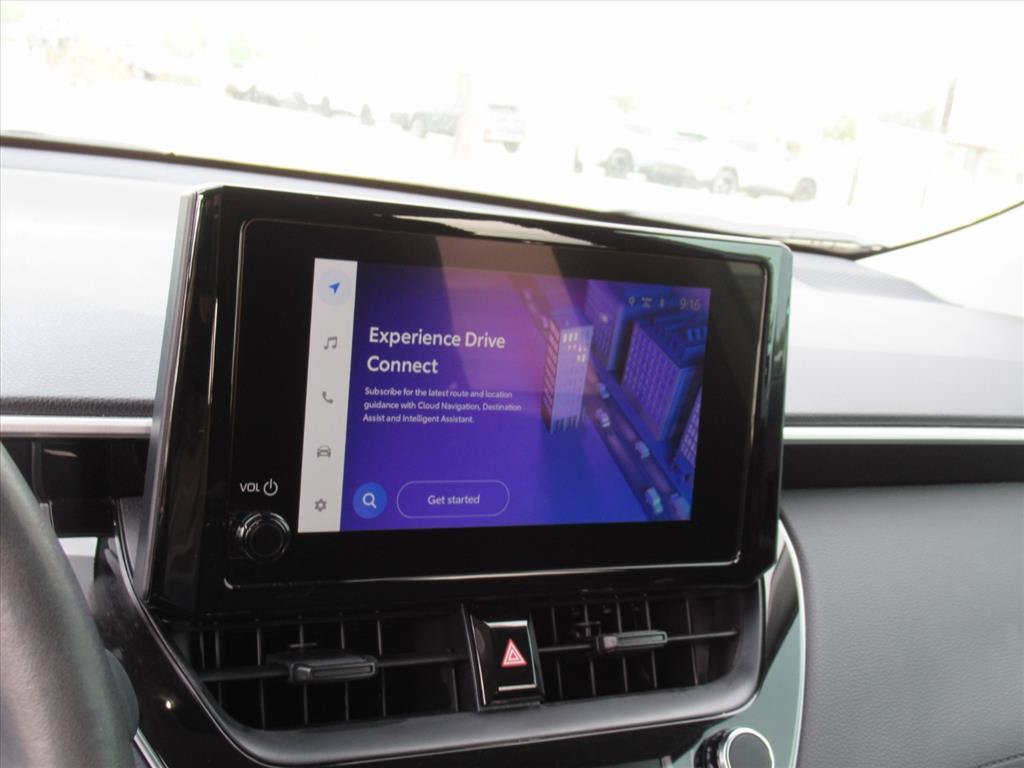 Used 2024 Toyota Corolla Cross LE FWD image 22
