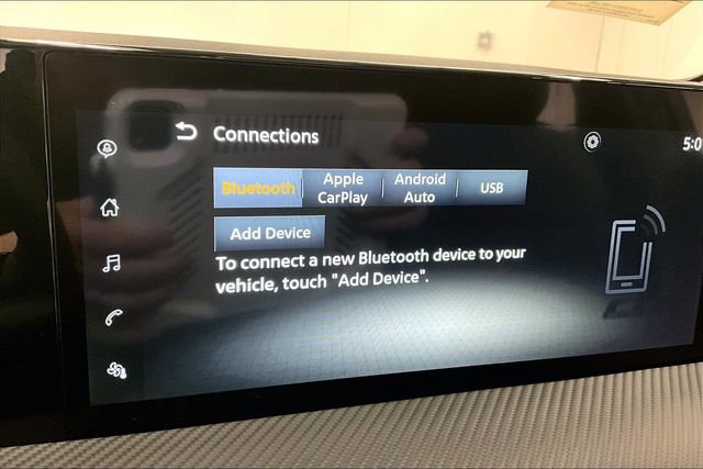 New 2025 Nissan Kicks SR w/ SR Premium Package image 28