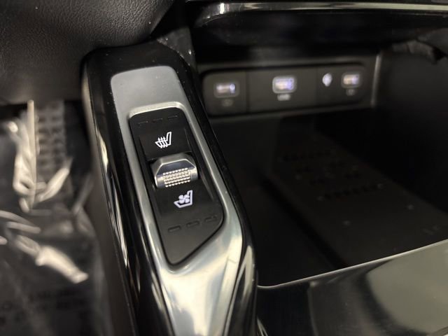 Used 2022 Kia Sorento SX Prestige image 32