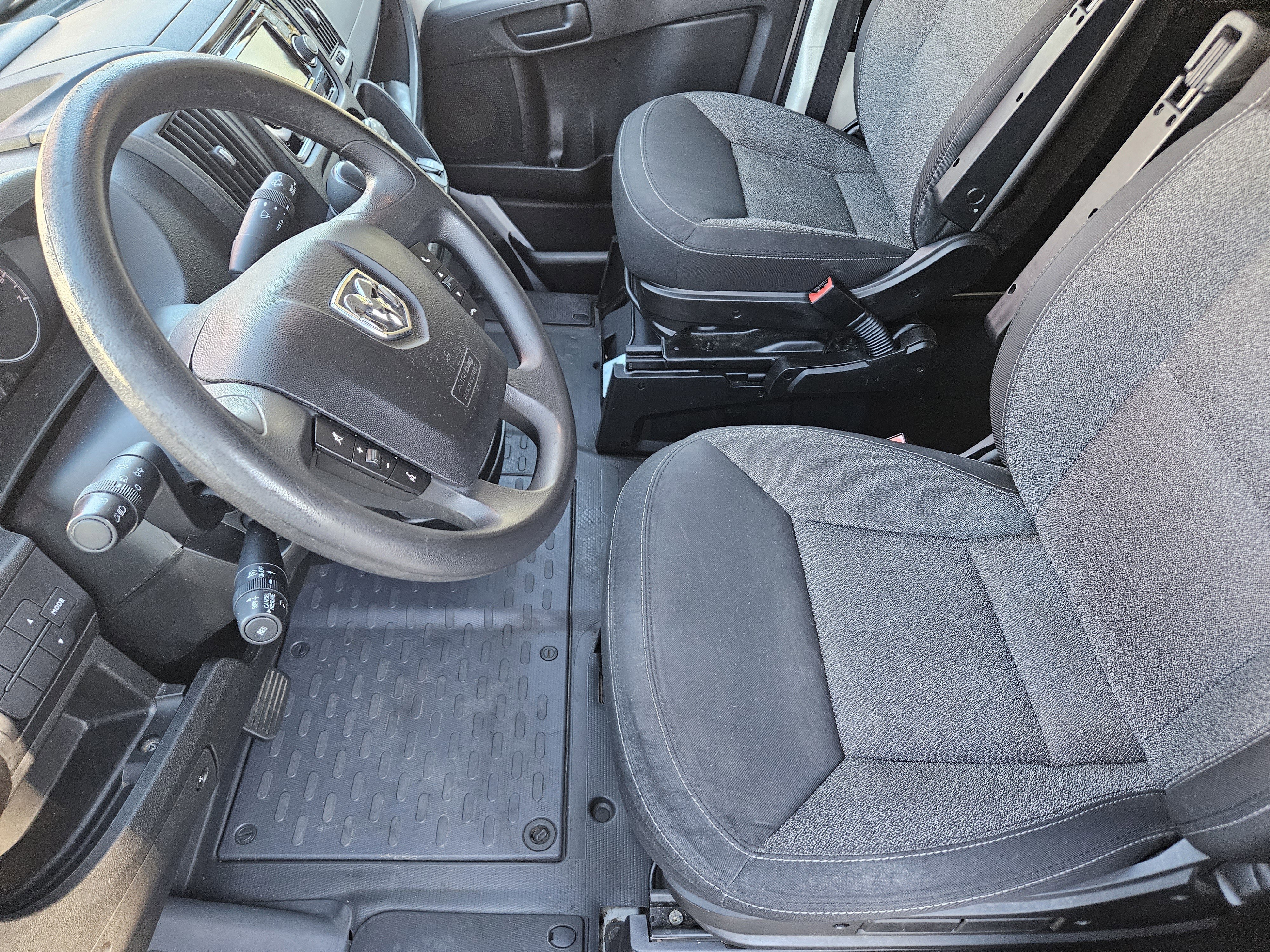 Used 2017 RAM ProMaster 2500 image 12