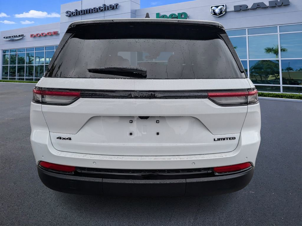 New 2025 Jeep Grand Cherokee Limited w/ Black Appearance Package image 6