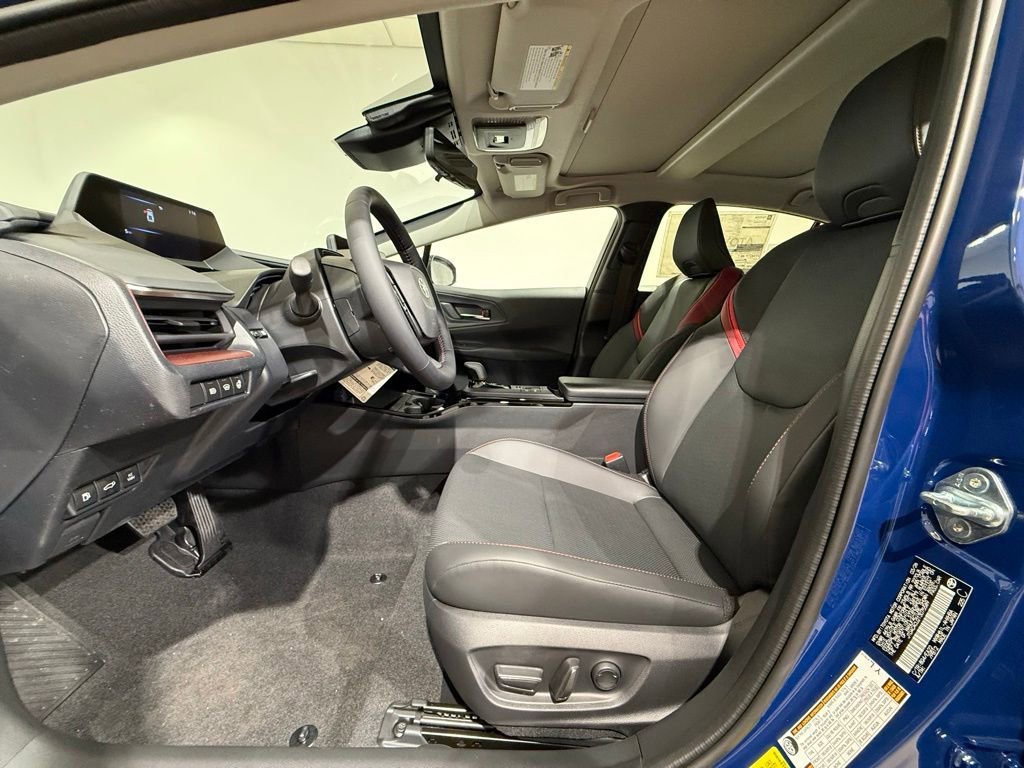 New 2026 Toyota Prius Plug-In Hybrid FWD image 12