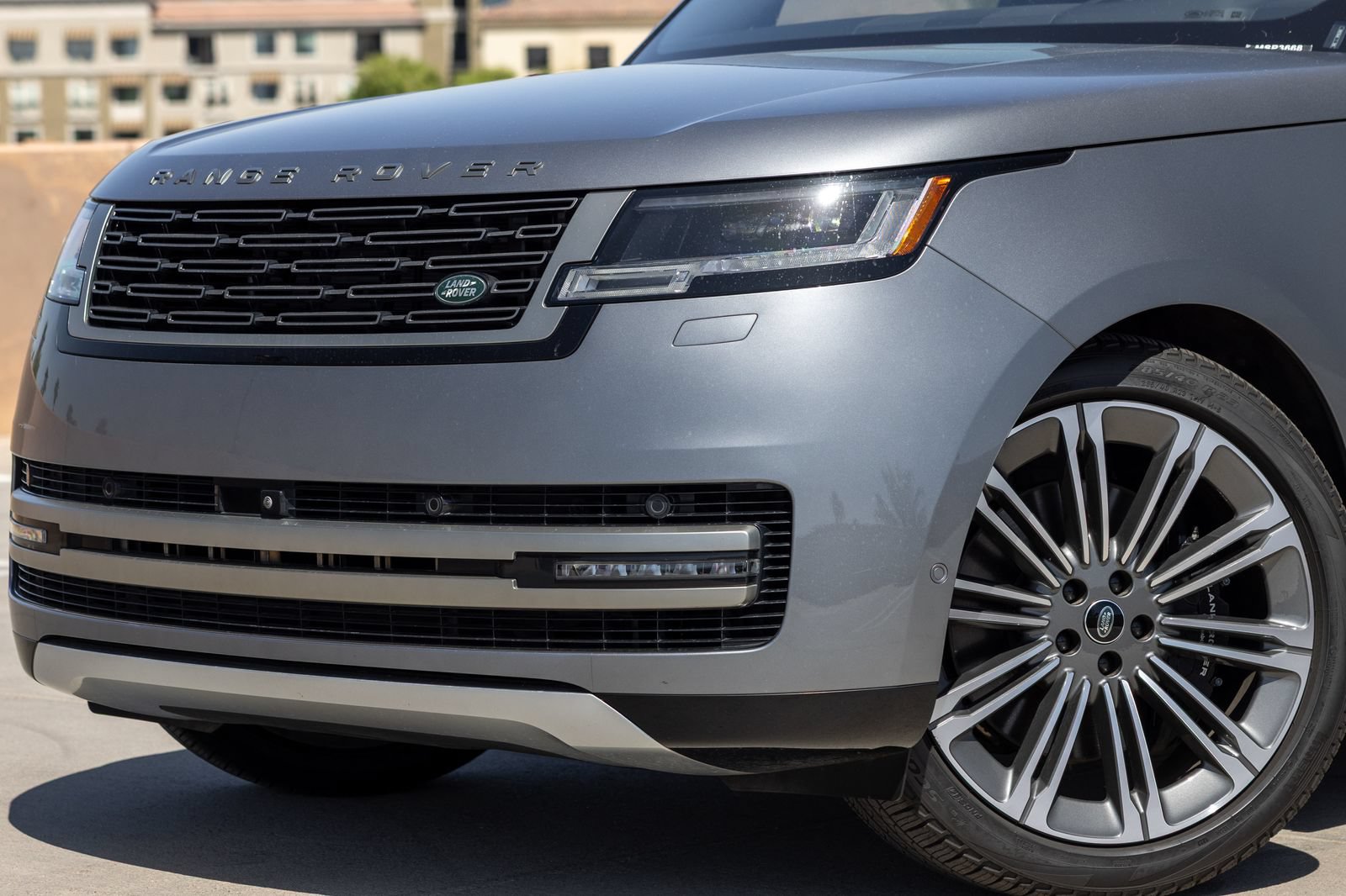Used 2023 Land Rover Range Rover SE AWD/4WD image 12