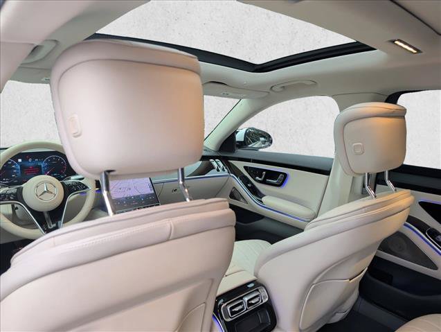 Certified 2022 Mercedes-Benz S 500 4MATIC image 18