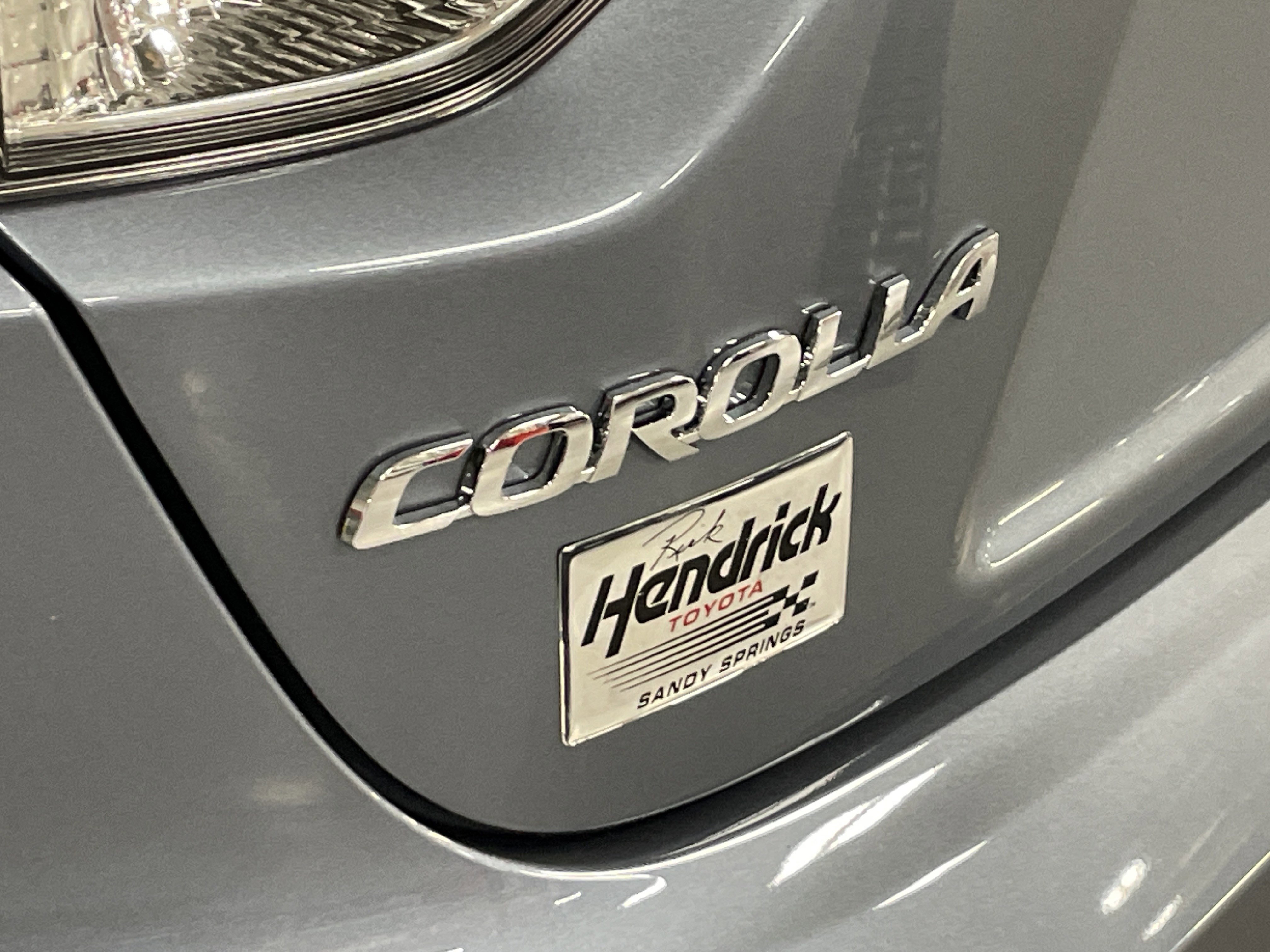 Certified 2025 Toyota Corolla LE image 33