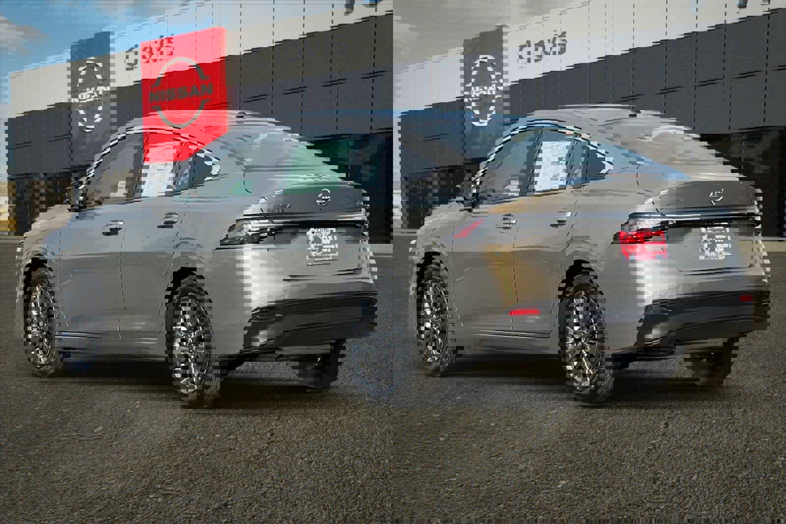 New 2026 Nissan Sentra SL image 7