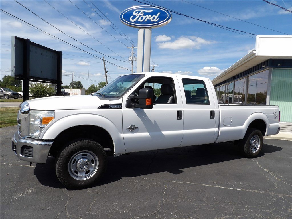 Used 2015 Ford F250 XL w/ Power Equipment Group image 3