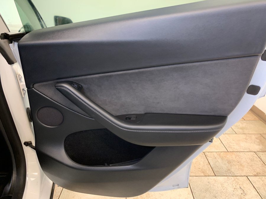 Used 2023 Tesla Model Y Performance AWD/4WD image 58