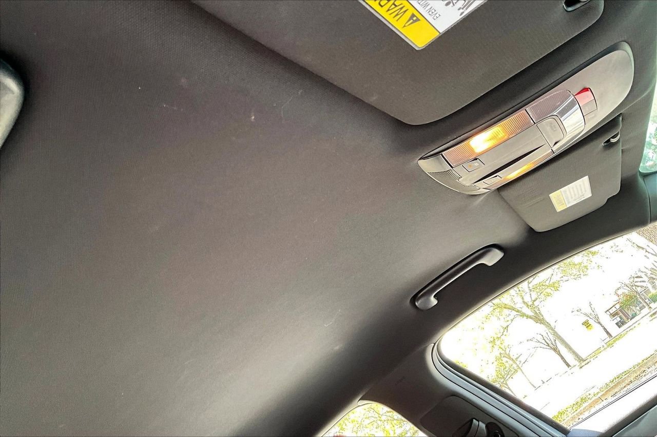 Used 2024 Kia K5 GT-Line w/ GT-Line Premium Package image 28