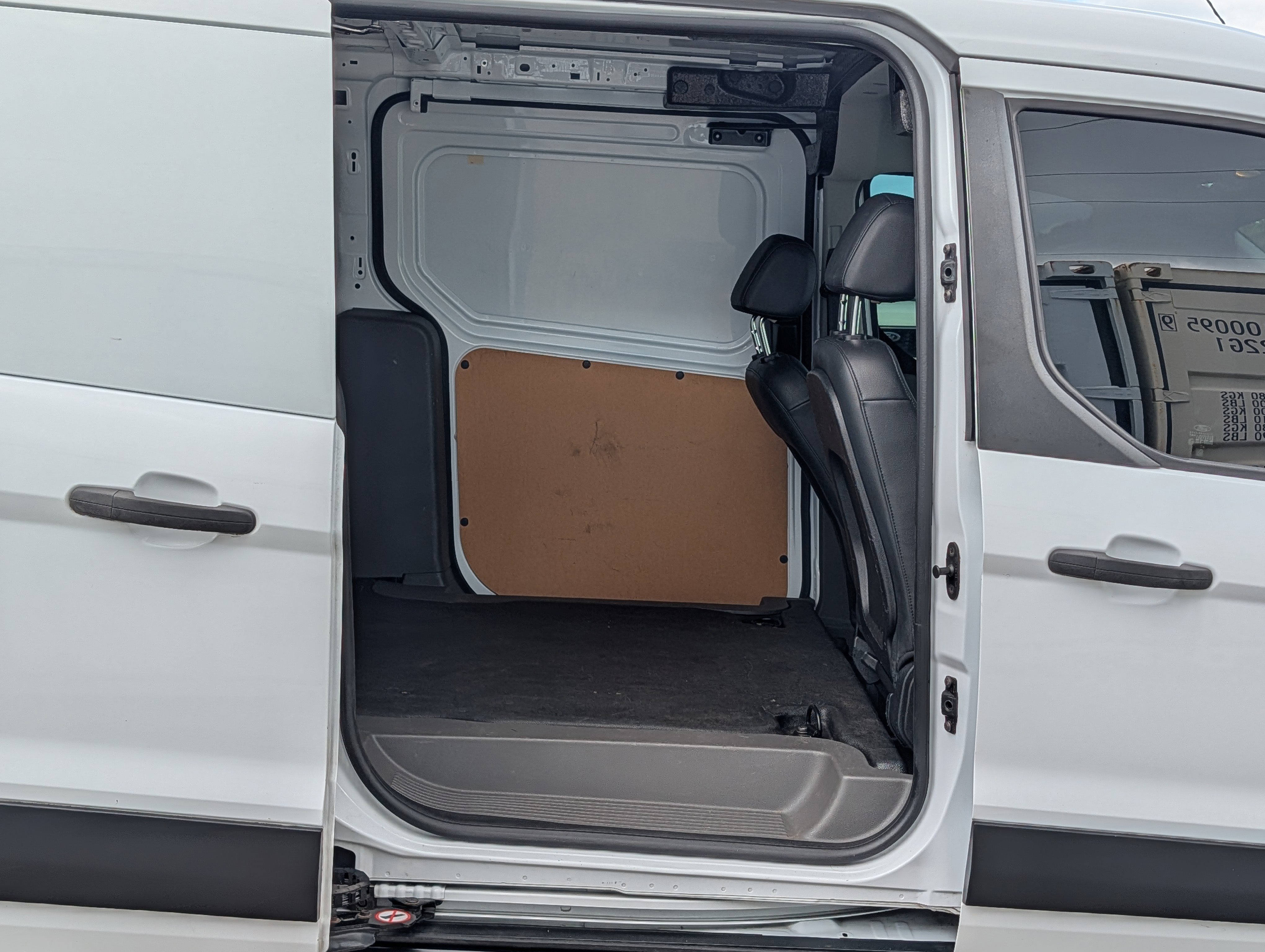 Used 2019 Ford Transit Connect XL FWD image 14