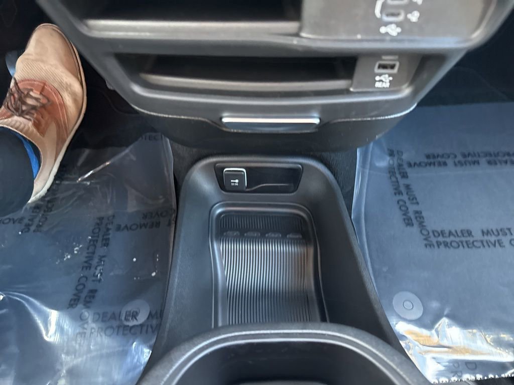 New 2026 Chrysler Pacifica Select image 18