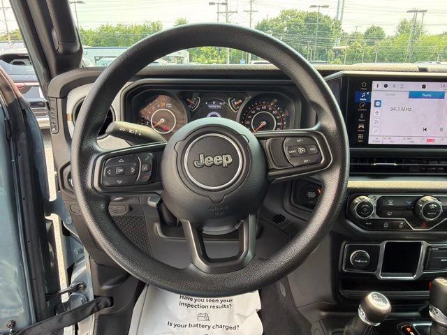 Used 2024 Jeep Gladiator Sport AWD/4WD image 22