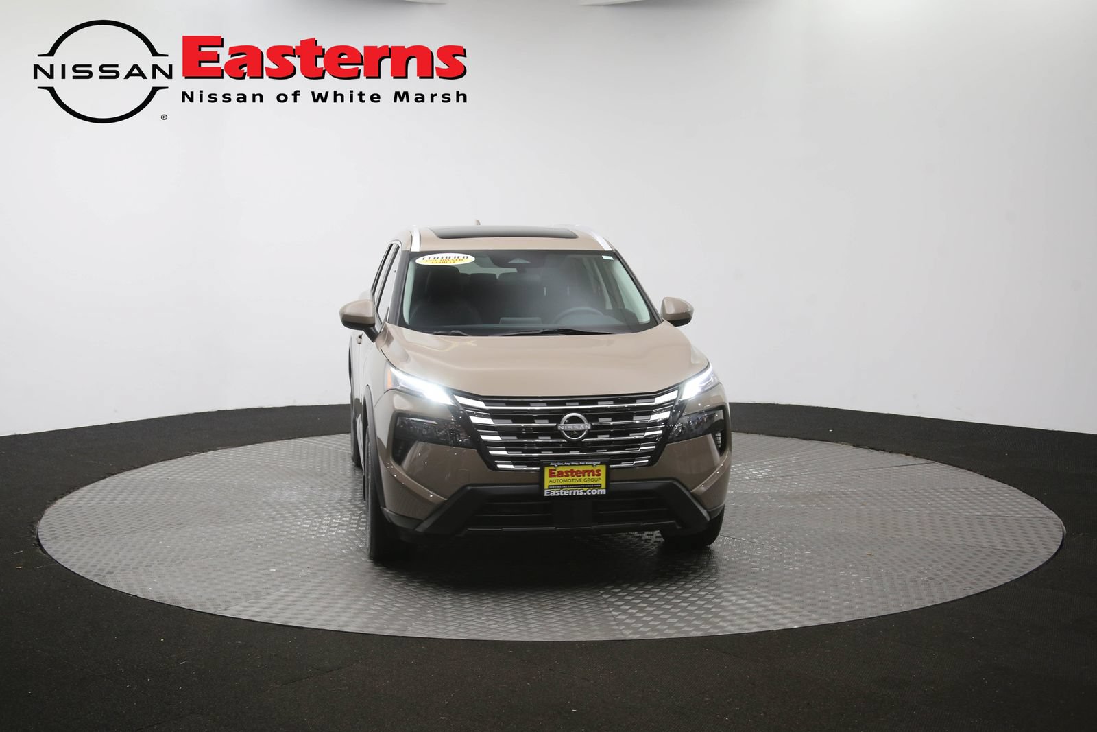 Used 2024 Nissan Rogue SV w/ SV Premium Package FWD image 51